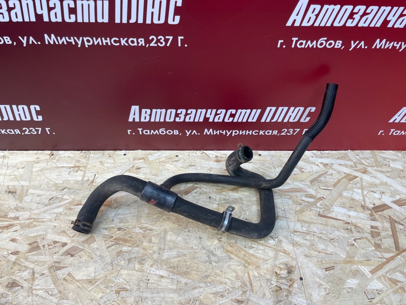 Патрубок радиатора