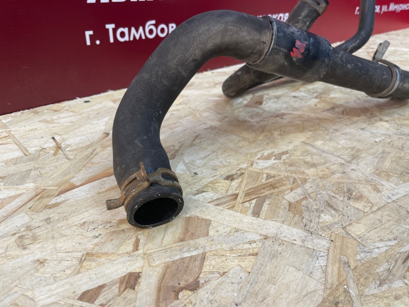 Патрубок радиатора