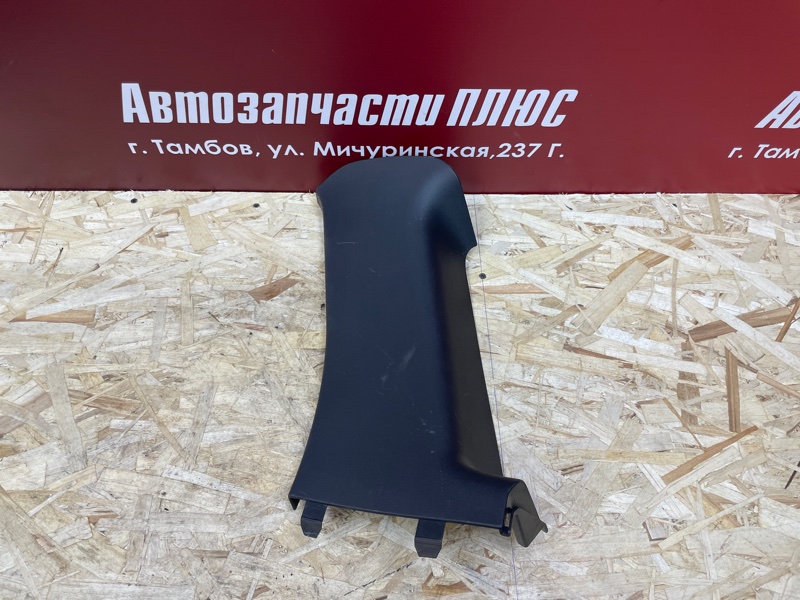 Обшивка стойки