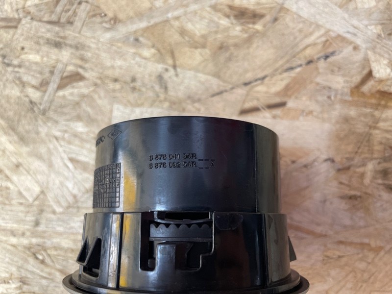 Воздушный дефлектор салона