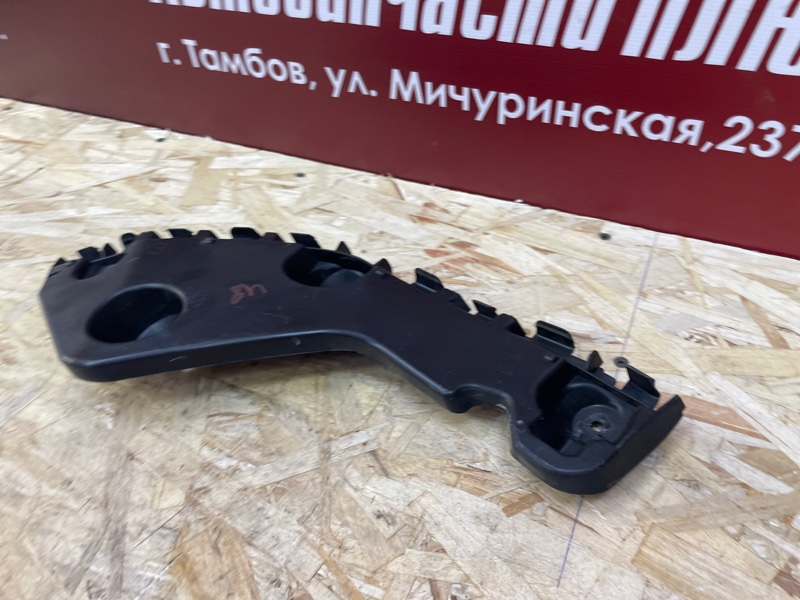 Кронштейн бампера