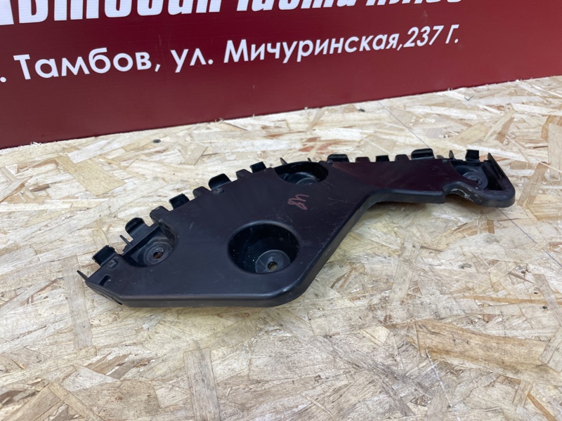 Кронштейн бампера