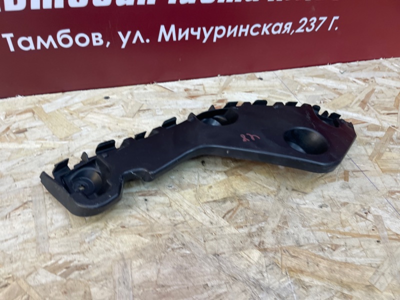 Кронштейн бампера