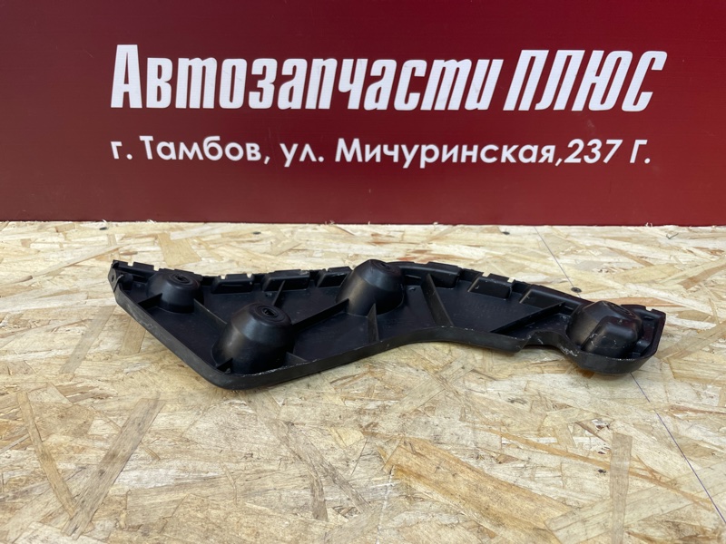 Кронштейн бампера