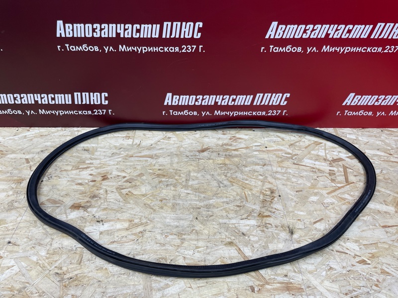 Уплотнитель двери