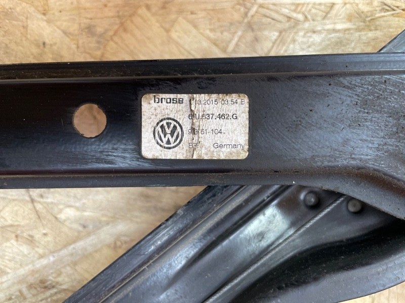 Трапеция стеклоподъемника