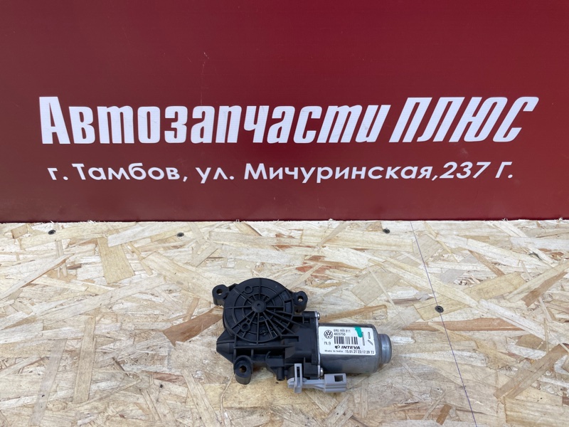 Мотор стеклоподъемника