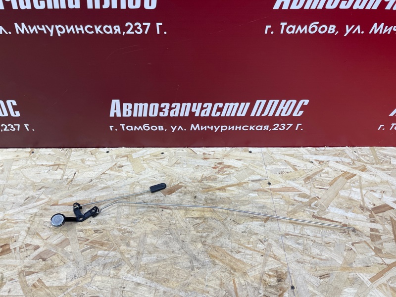 Тяга замка двери