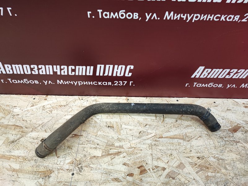 Патрубок радиатора