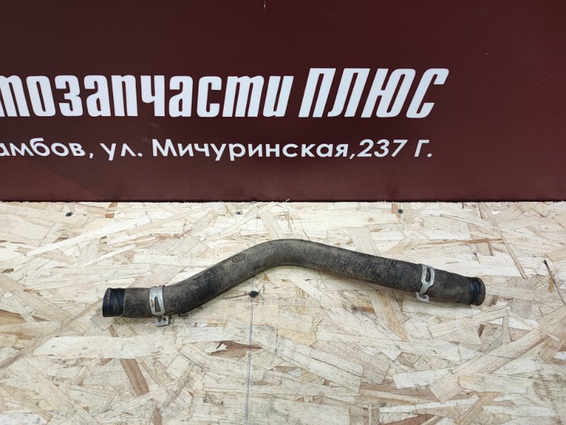 Патрубок отопителя