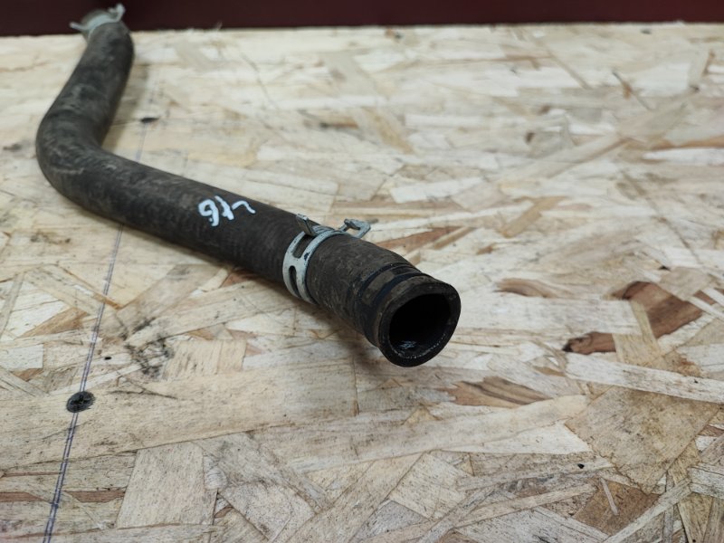 Патрубок отопителя