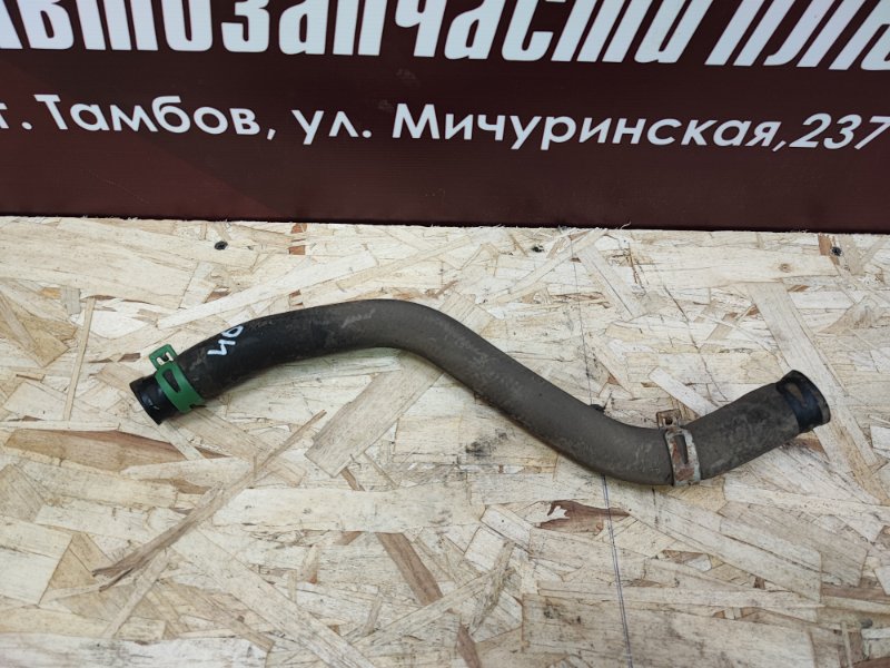 Патрубок отопителя