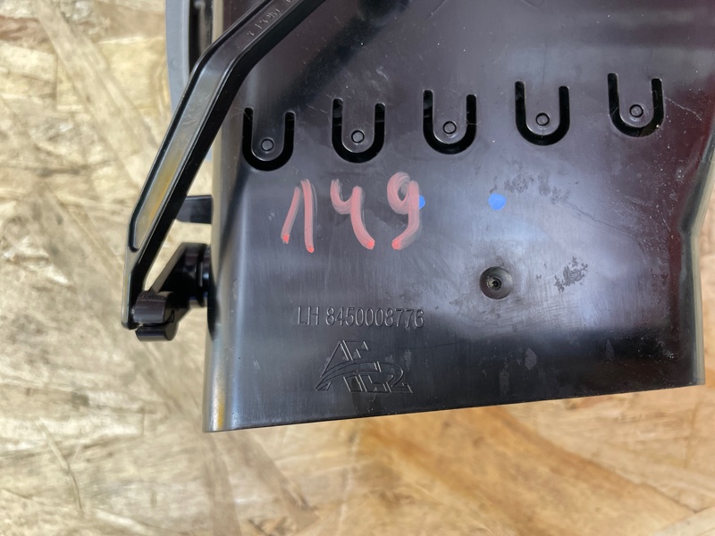 Воздушный дефлектор салона