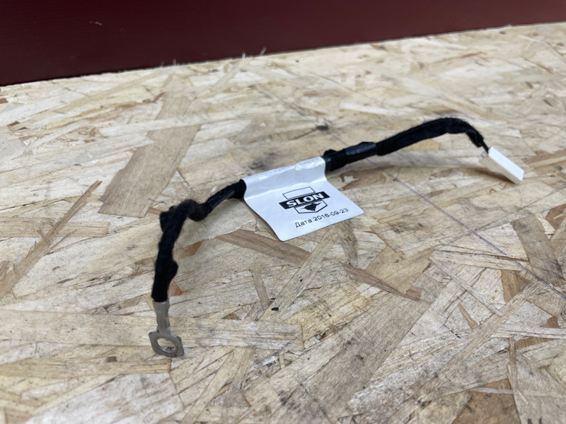 Провод обогрева заднего стекла