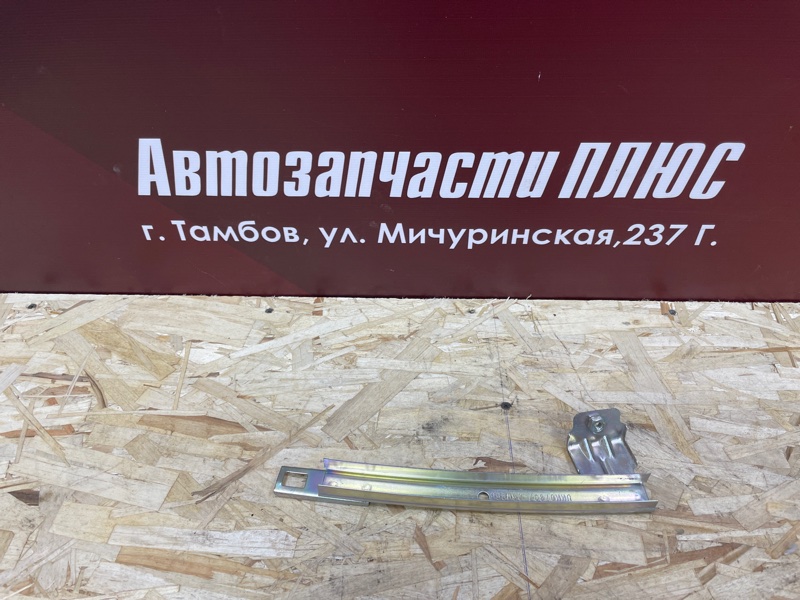 Направляющая стекла     двери