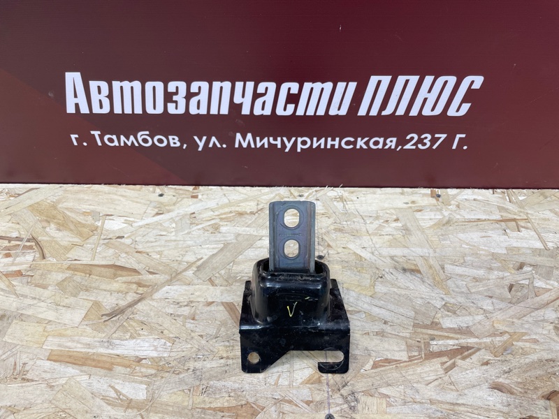 Опора двигателя