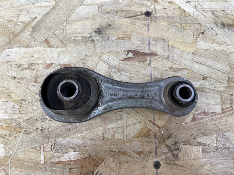 Опора двигателя