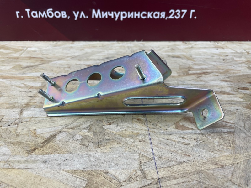 Кронштейн педали газа