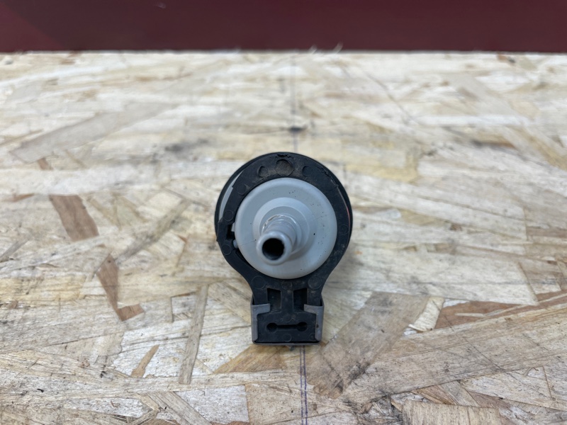 Клапан электромагнитный