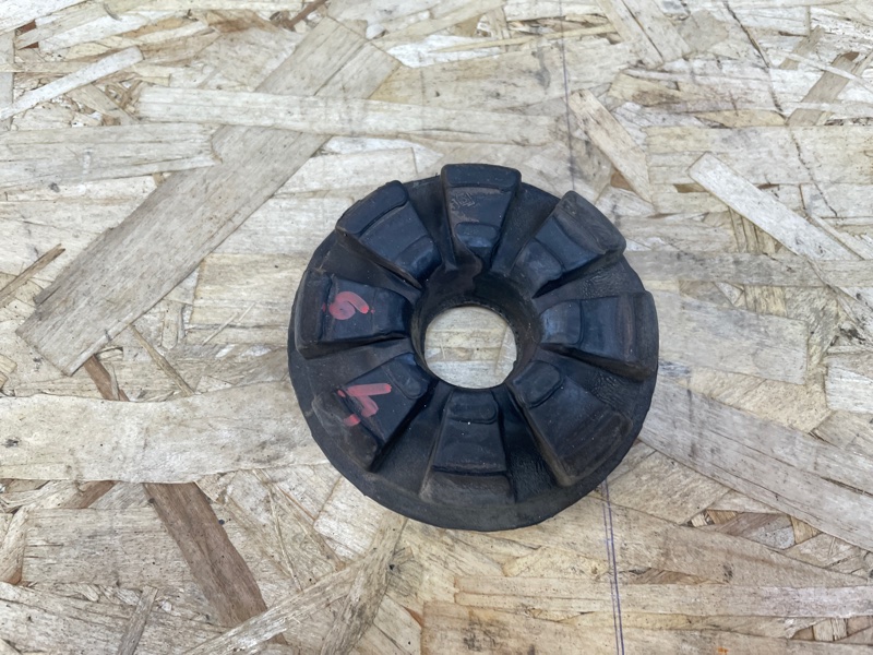 Верхняя опора    пружины