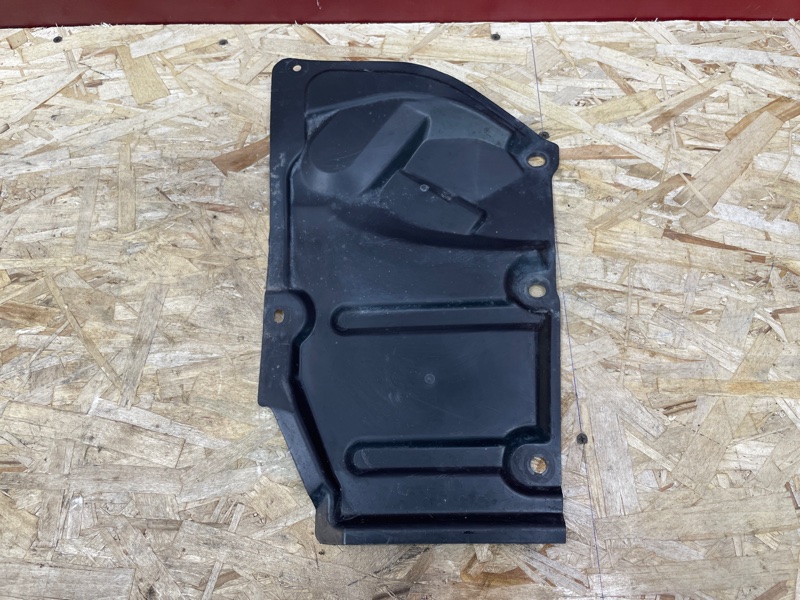 Пыльник двигателя