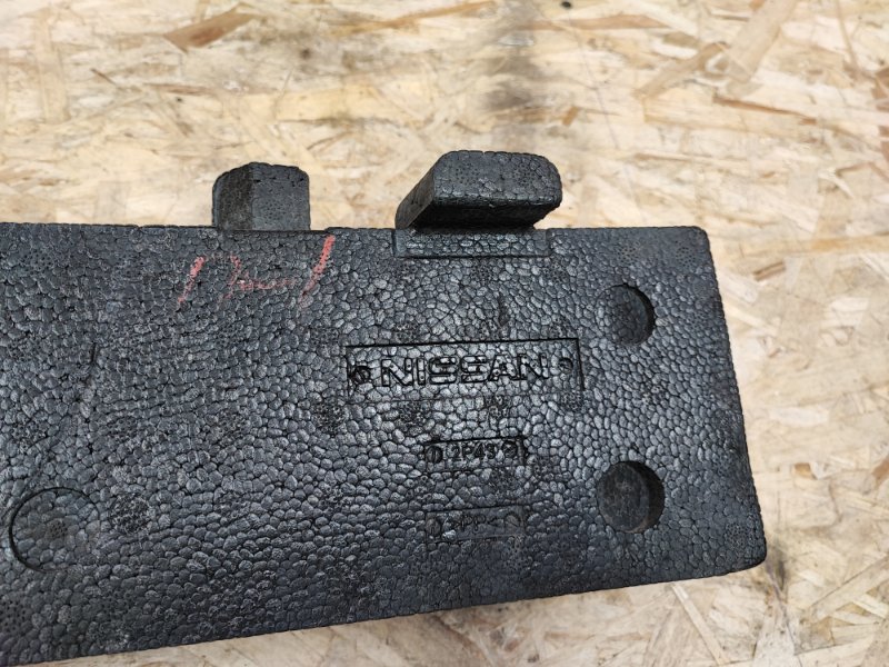 Абсорбер   бампера