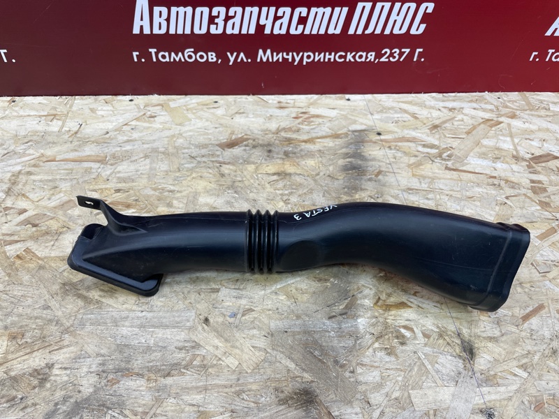 Воздуховод салона