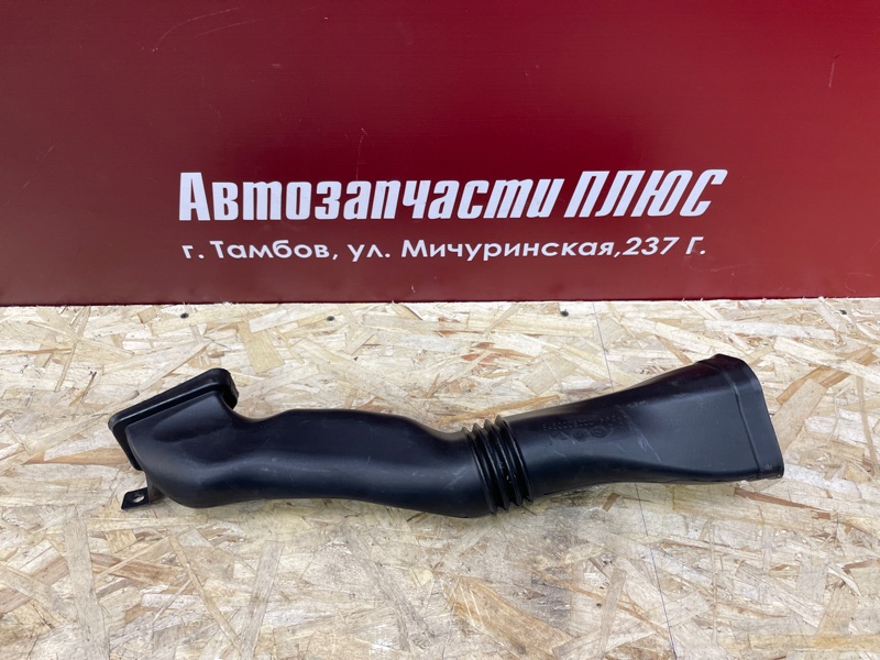 Воздуховод салона