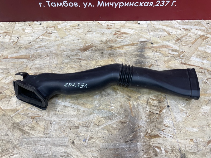 Воздуховод салона