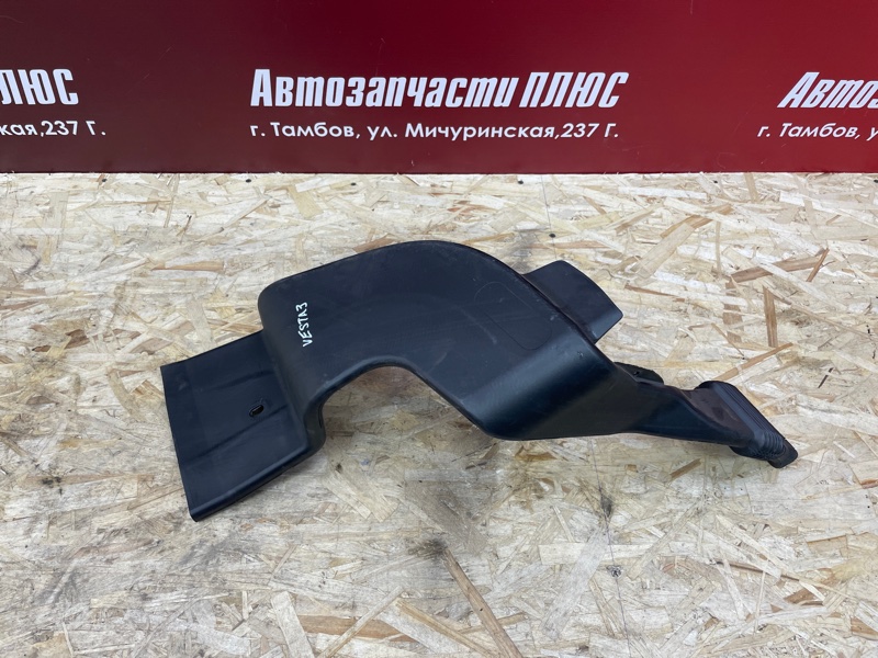 Воздуховод салона