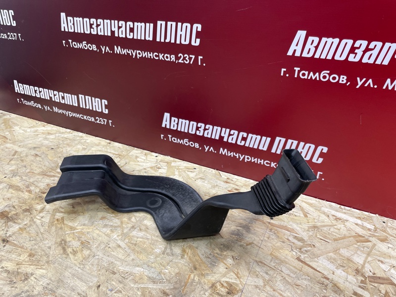 Воздуховод салона