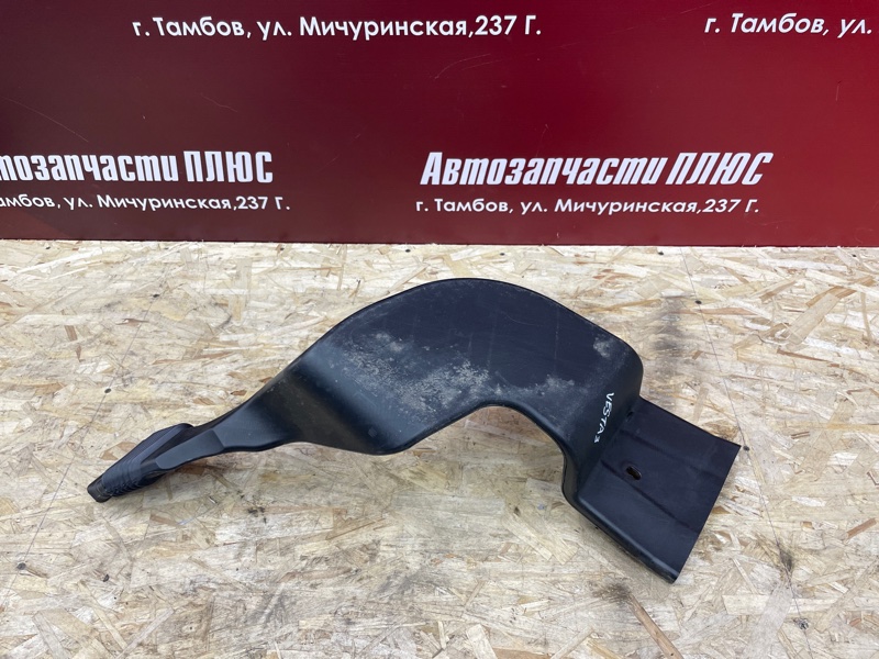 Воздуховод салона