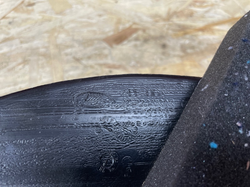 Воздуховод отопителя