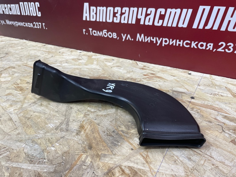 Воздуховод салона