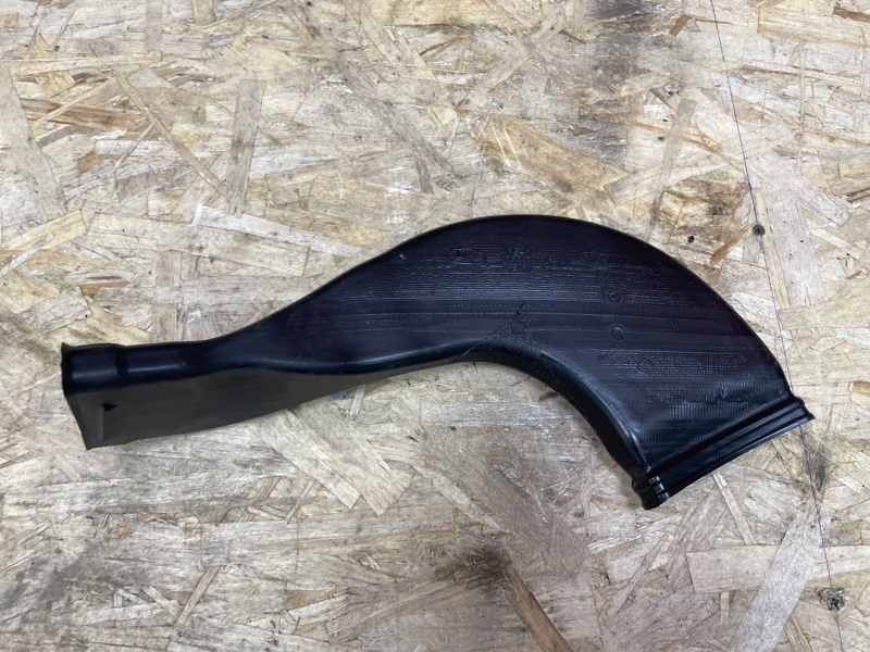 Воздуховод салона