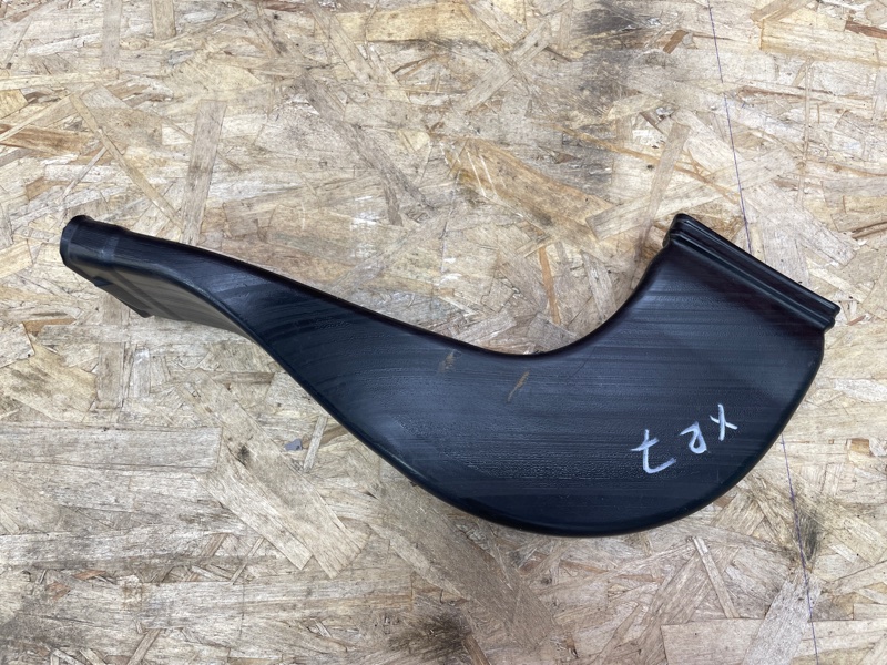 Воздуховод салона