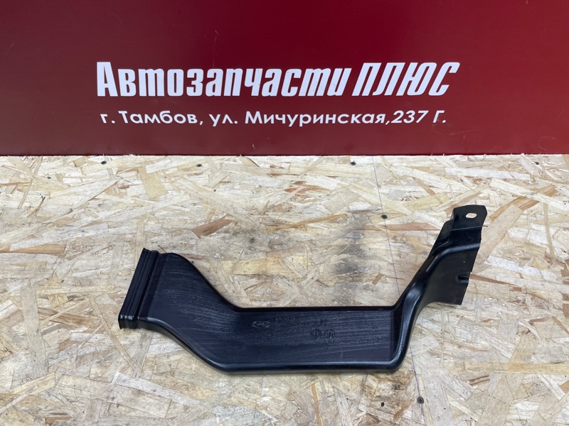 Воздуховод салона