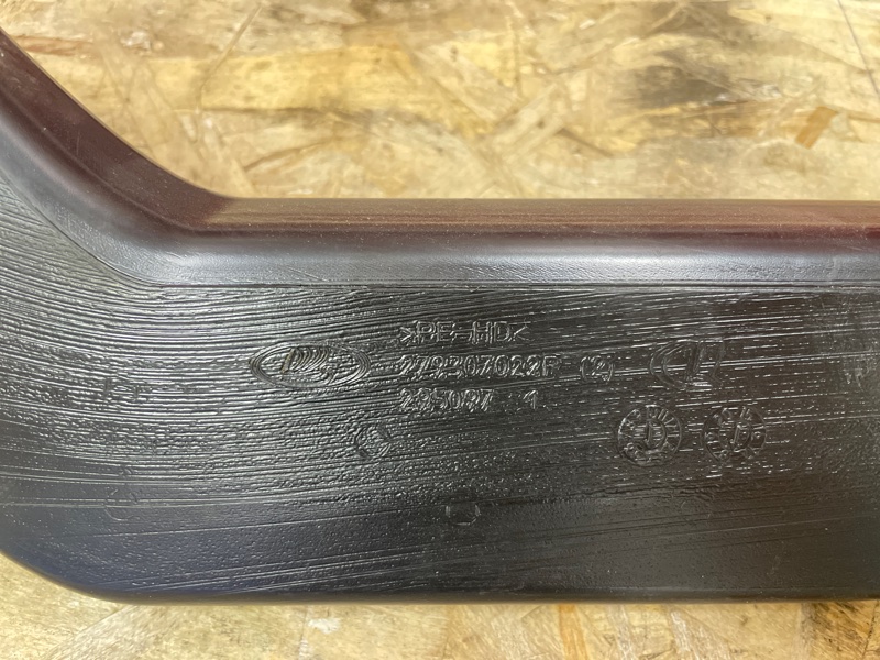 Воздуховод салона