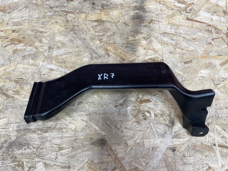 Воздуховод салона