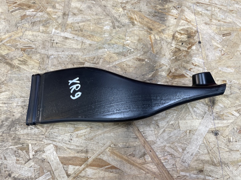 Воздуховод отопителя