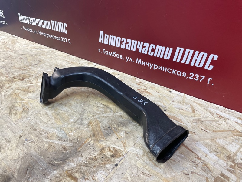 Воздуховод отопителя