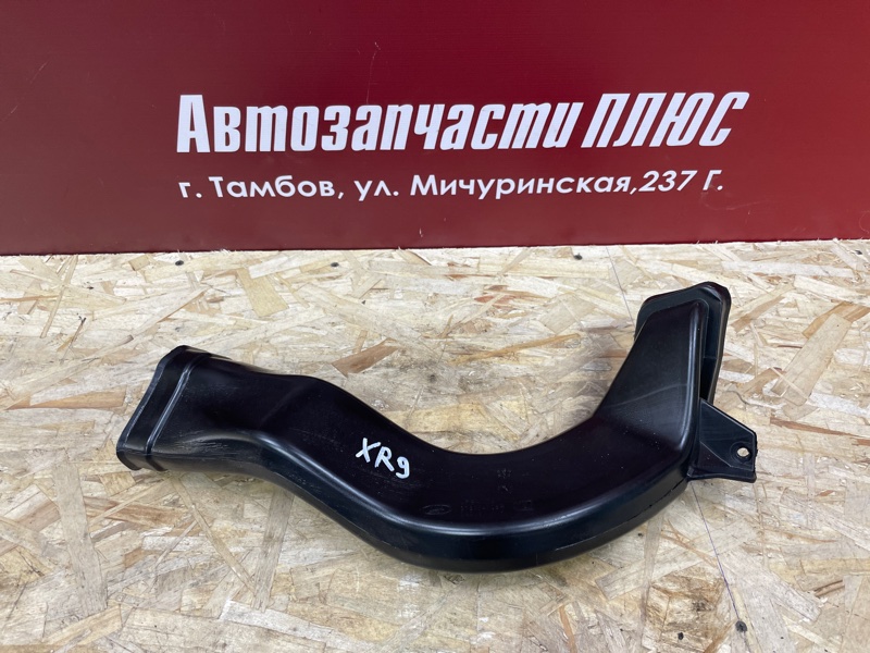 Воздуховод отопителя