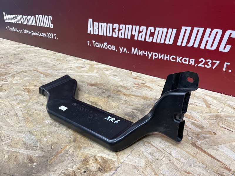 Воздуховод салона