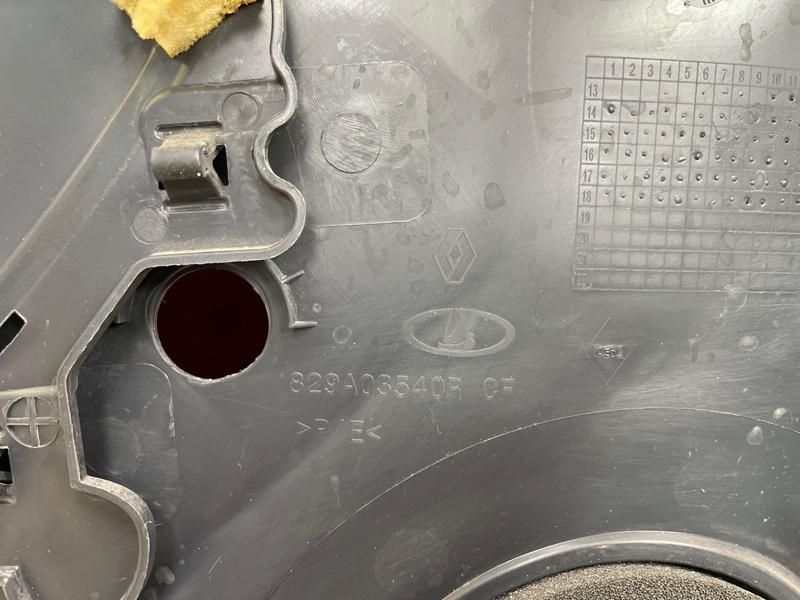 Обшивка боковой двери