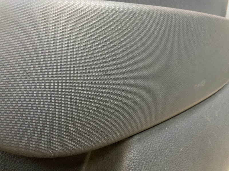 Обшивка боковой двери