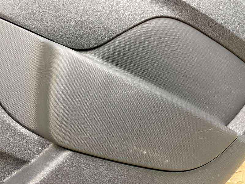 Обшивка боковой двери