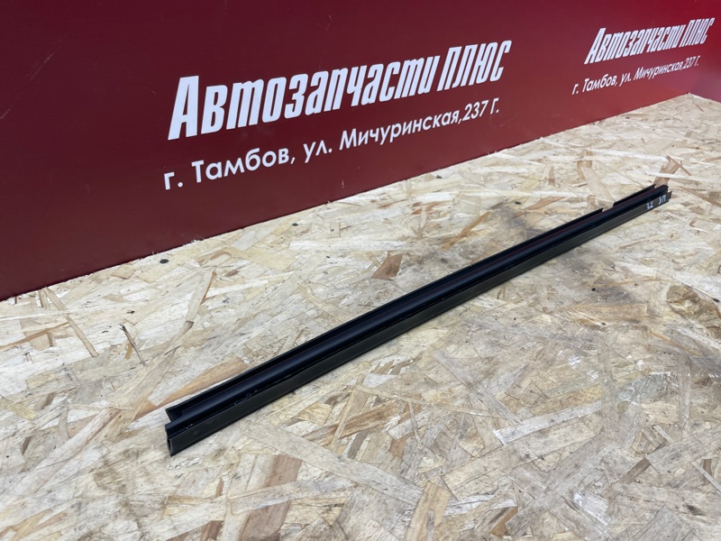 Уплотнитель стекла двери внутренний