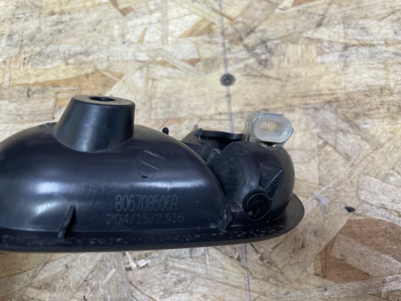 Внутренняя  ручка двери