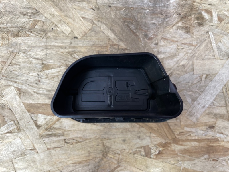 Воздушный дефлектор салона