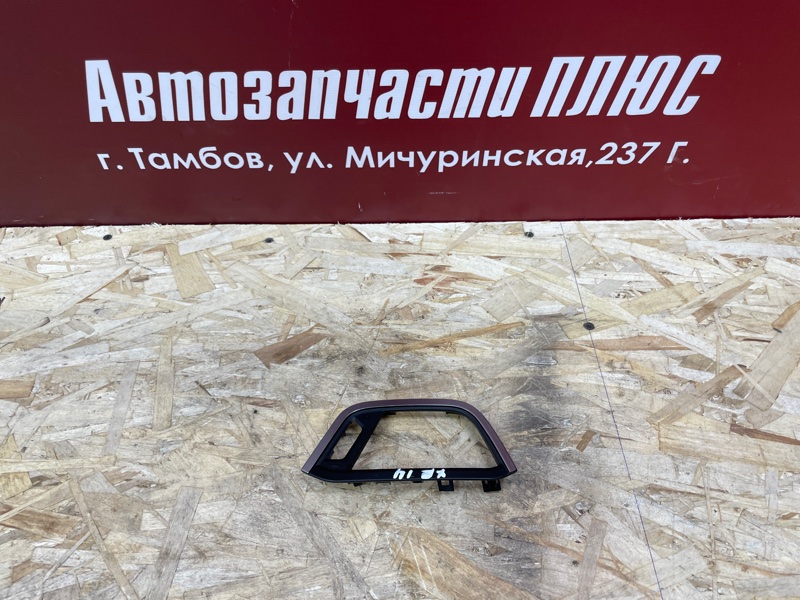 Накладка воздушного дефлектора салона